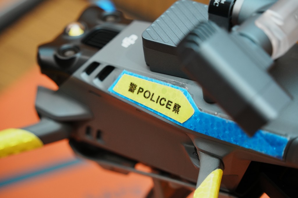 印有「警察POLICE」的警用無人機。 汪旭峰攝
