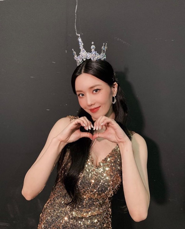 恩妃會在8月底發行個人專輯。