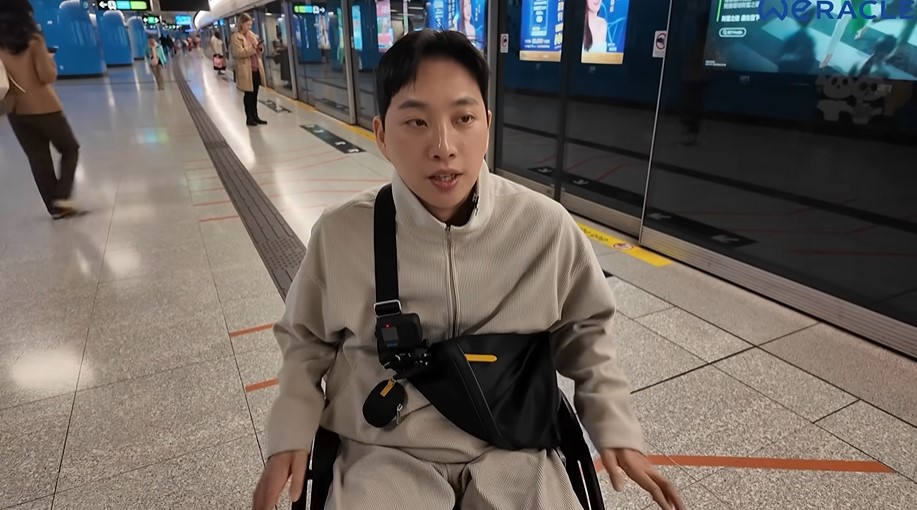 让行动不便者优先乘搭 让行动不便者优先乘搭