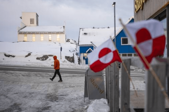 格陵蘭人口約5.7萬人,若方案落實,總成本或達570億美元。法新社 格陵蘭人口約5.7萬人,若方案落實,總成本或達570億美元。法新社