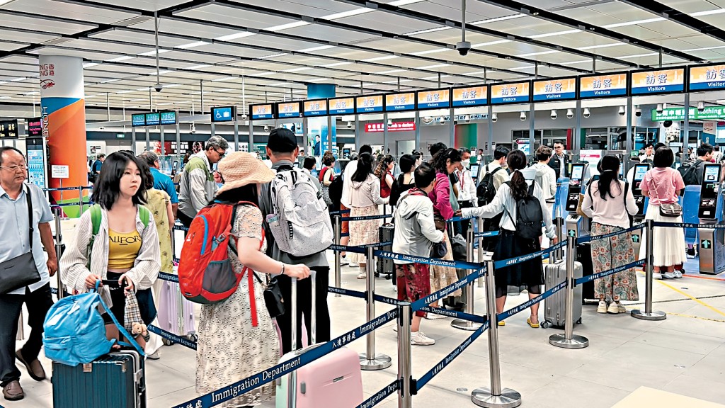 蓮塘香園圍口岸將改善工程優化設施,以應對高峰期人流量。