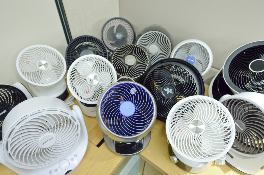 若循環扇配合冷氣機使用正確，除了降溫消暑外，更可發揮慳電的作用。