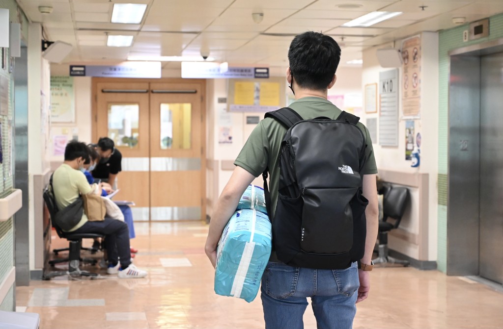 天瑜爸爸於社交平台交代天瑜告別禮與個人病情(圖片來源:《親子王》) 天瑜爸爸於社交平台交代天瑜告別禮與個人病情(圖片來源:《親子王》)