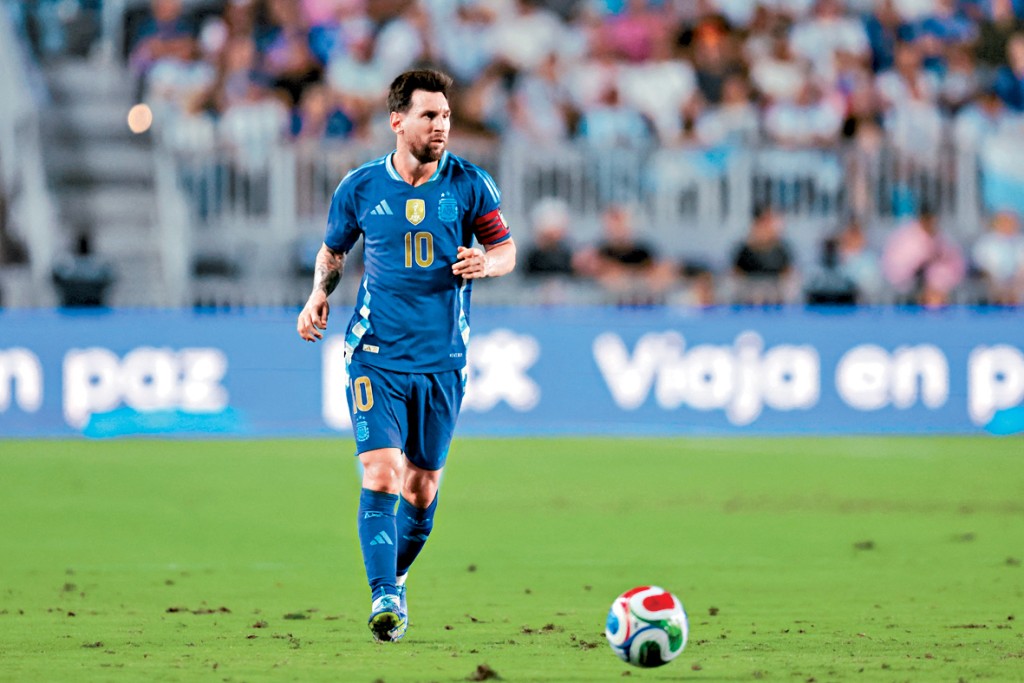 美斯今場交出2次助攻。