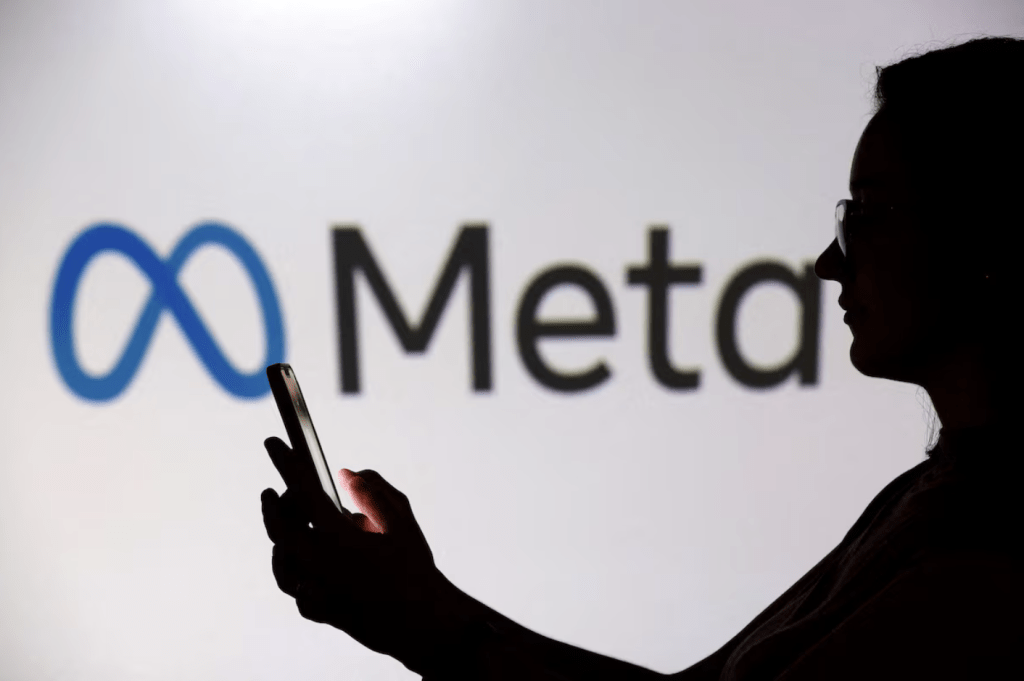 根據《路透社》獲得的內部文件顯示,Meta旗下Facebook、Instagram及Whatsapp等網絡平台,預計2024年有高達10%年度收入,即約160億美元(約1,247億港元)來自詐騙及違禁商品廣告。路透社 根據《路透社》獲得的內部文件顯示,Meta旗下Facebook、Instagram及Whatsapp等網絡平台,預計2024年有高達10%年度收入,即約160億美元(約1,247億港元)來自詐騙及違禁商品廣告。路透社