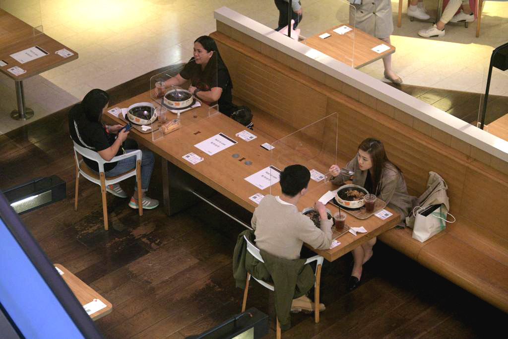 堂食只能開放到晚上10時。