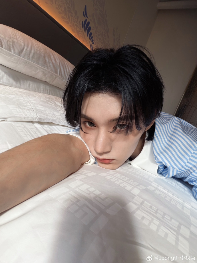 男團Loong9成員李權哲。