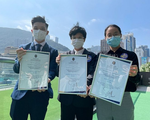 (左起)林堅毅、黃沛婷、黃美瑜