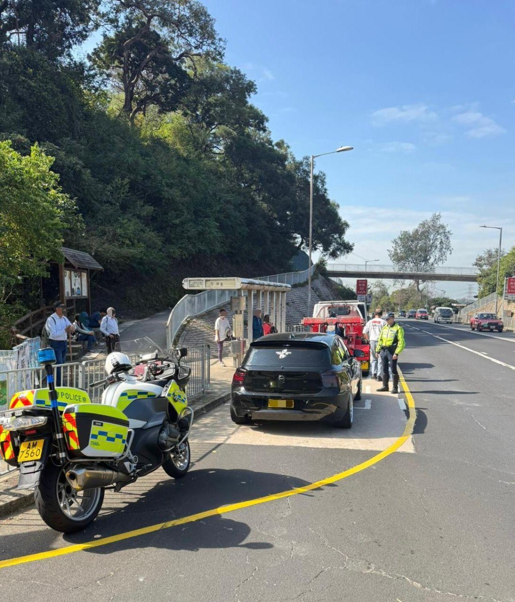 警方強調,會在農曆新年期間繼續打擊非法賽車、非法改裝車輛及其他交通違例事項。 警方強調,會在農曆新年期間繼續打擊非法賽車、非法改裝車輛及其他交通違例事項。