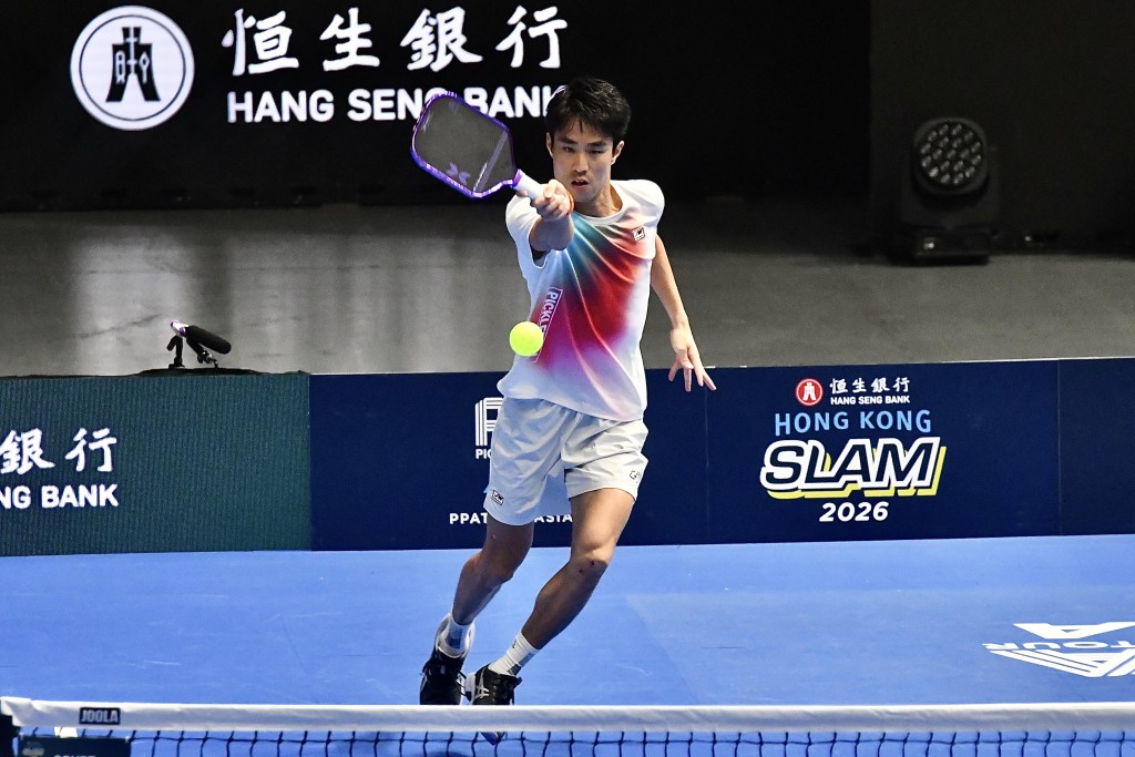 王康杰首局一度以7:9落后,但最终以11:9反胜。杨骏尧摄 王康杰首局一度以7:9落后,但最终以11:9反胜。杨骏尧摄