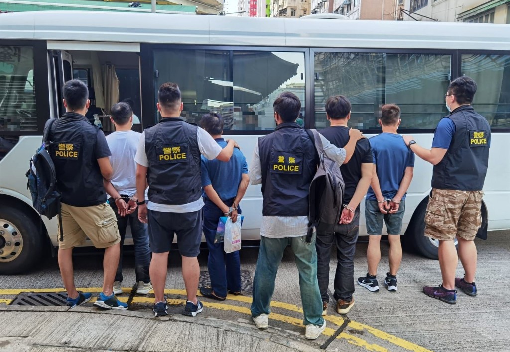 警方拘捕涉案人士。