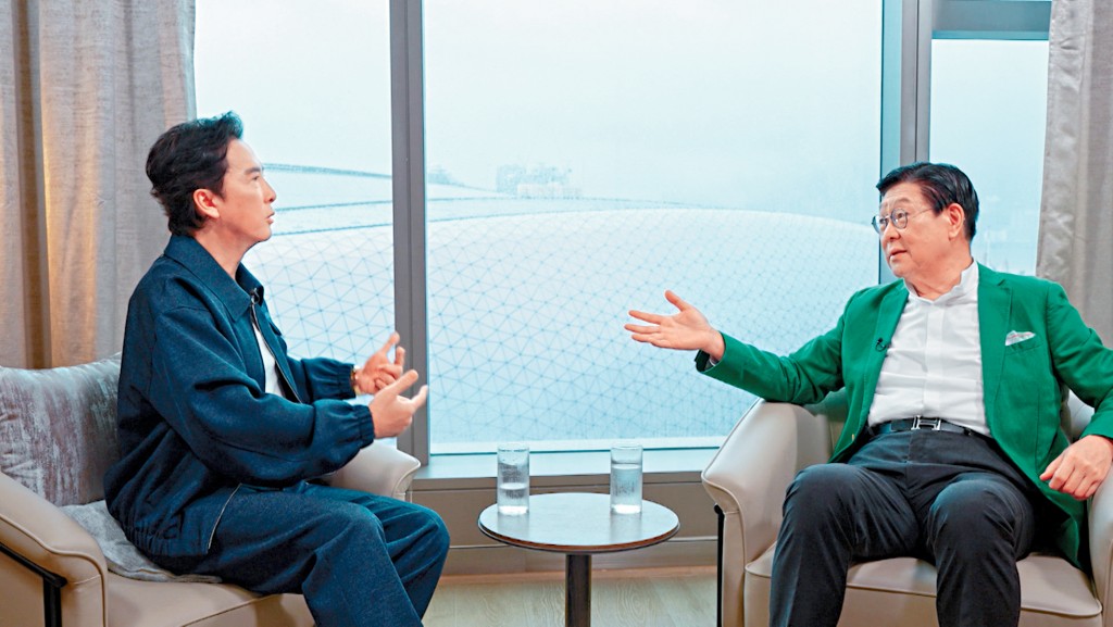 甄子丹與馬時亨分享他的演藝生涯。