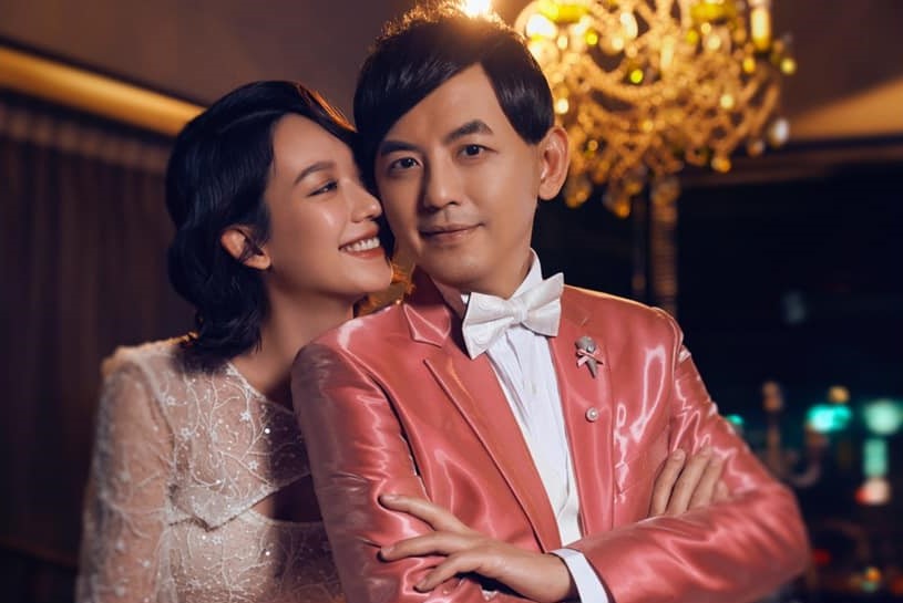 黃子佼同老婆孟耿如去年3月結婚。