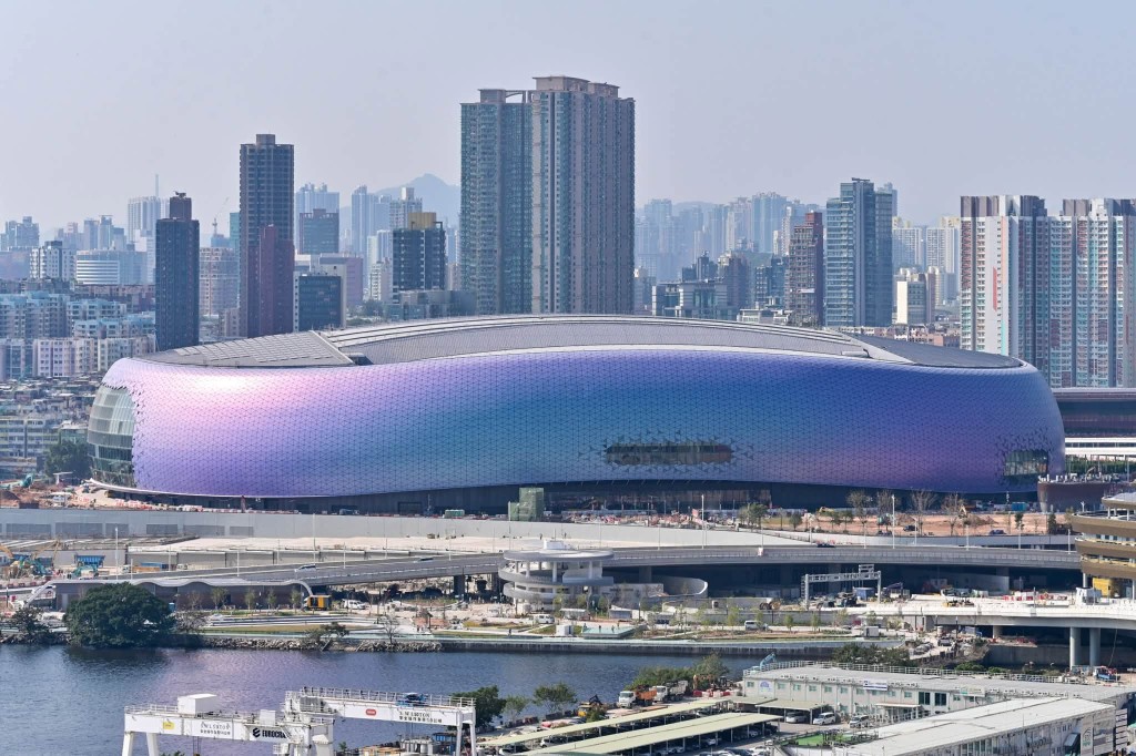 羅淑佩表示,五年規劃是特區政府堅持和完善行政主導、提升治理效能的重大舉措。羅淑佩fb 羅淑佩表示,五年規劃是特區政府堅持和完善行政主導、提升治理效能的重大舉措。羅淑佩fb