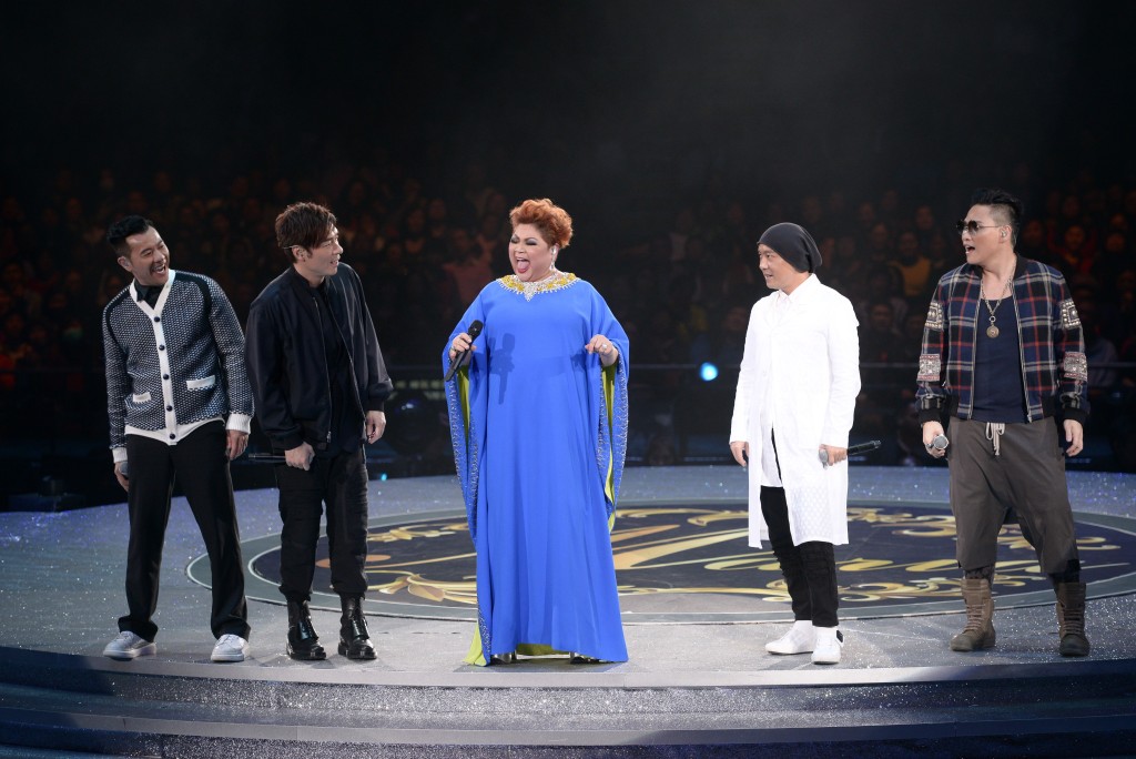 6年前肥媽告別紅館演唱會，請咗Big Four做表演嘉賓。