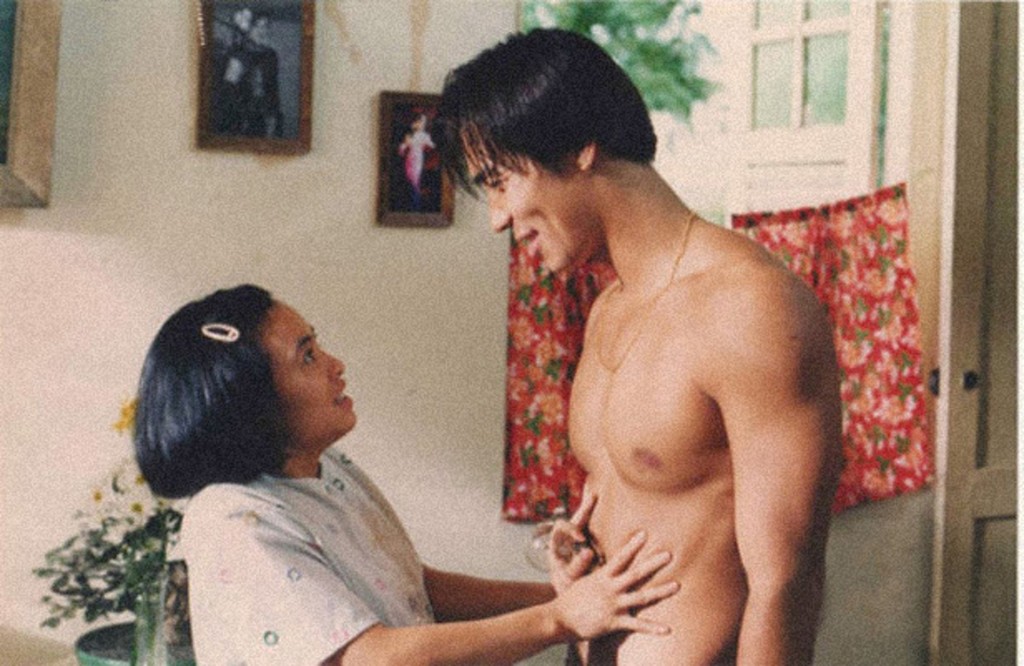 林偉亮1995年憑電影《妖街皇后》正面全裸演出一炮而紅。