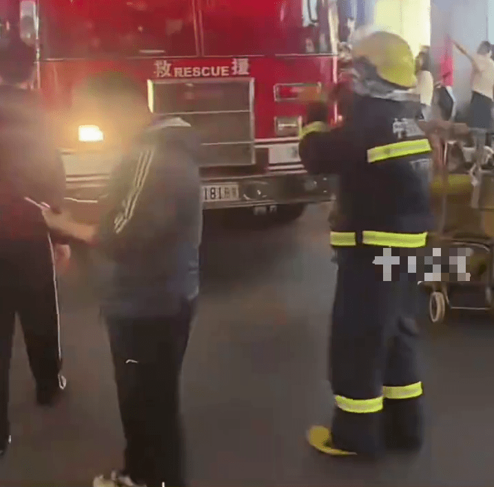 消防轟佔用資源。 消防轟佔用資源。