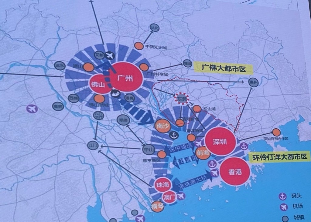 广州及深圳是其中两个国家级都市圈。