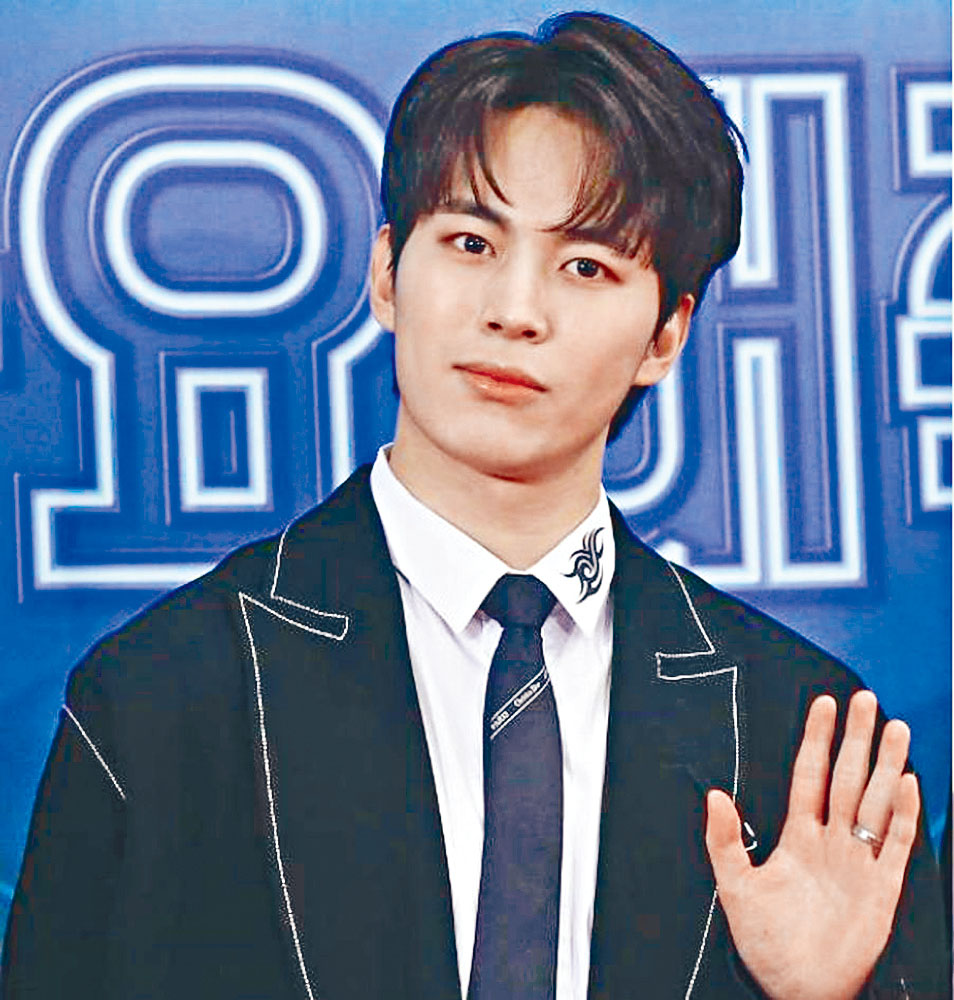 ■VIXX成員弘彬早前醉酒狠批多組前輩，他前日終宣布退出VIXX。