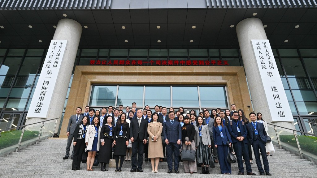 代表團到訪最高人民法院第一巡迴法庭。張國鈞FB圖片