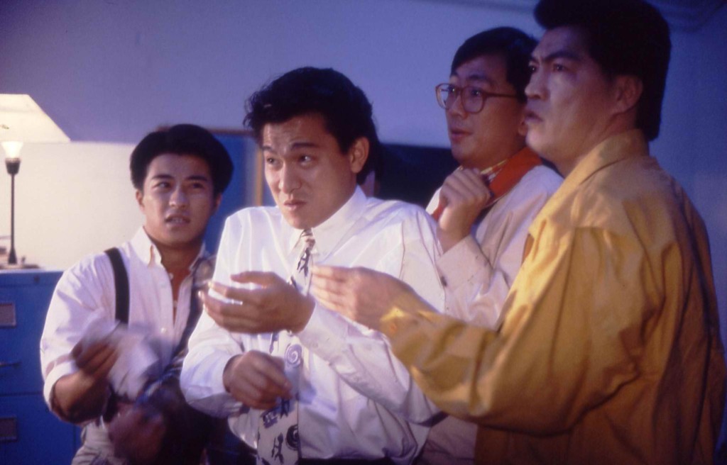 成奎安（右）曾演出電影《精裝追女仔之3狼之一族》。