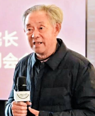 南京博物院原院長徐湖平。 微博 南京博物院原院長徐湖平。 微博