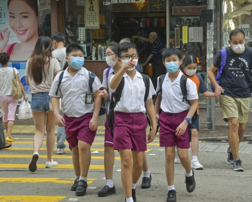 再有學校出現上呼吸道感染爆發。資料圖片