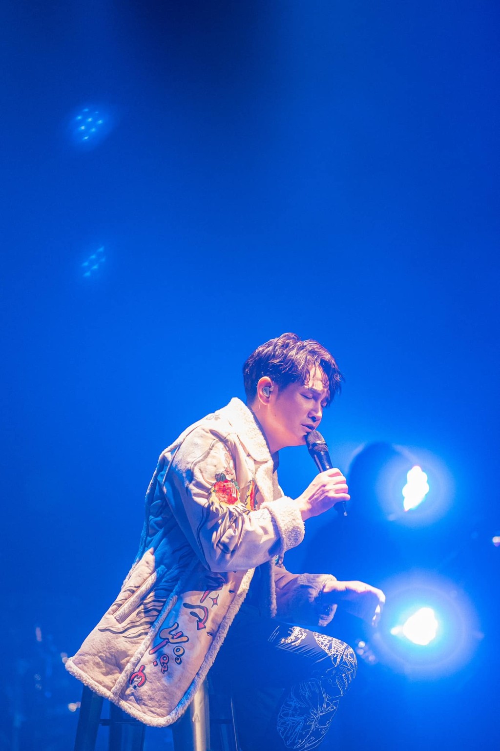 罗文裕曾在2015年及2021年获得金曲奖最佳客语歌手奖，两度封歌王。