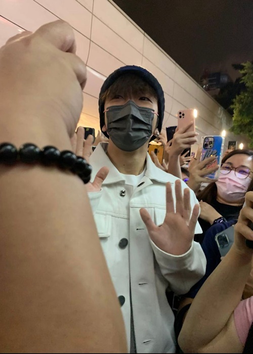 神徒都開心得忘記了Anson Lo早前曾遇車禍受傷，與他有輕微身體碰撞。