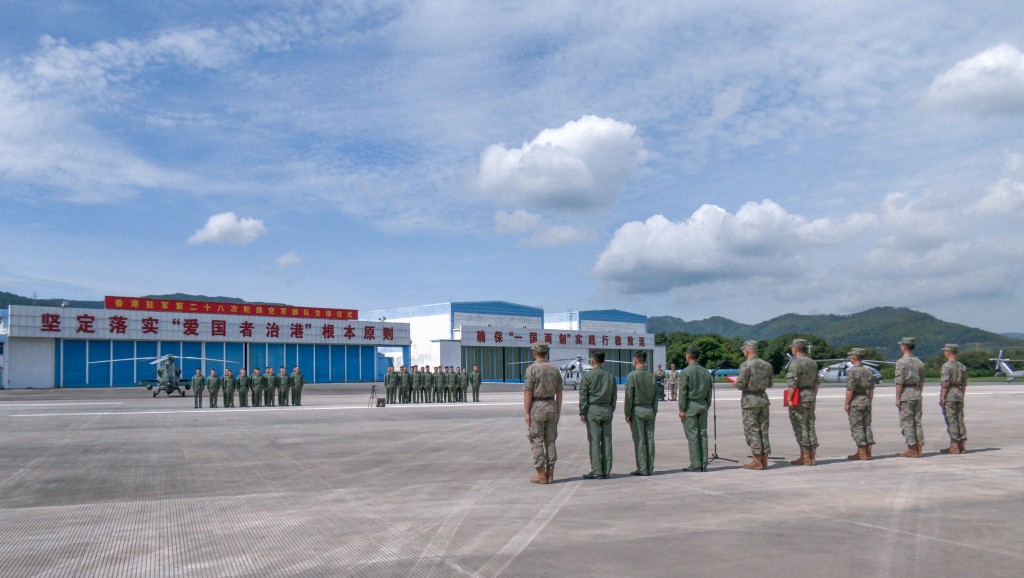 解放軍駐港部隊於8月22日組織第28次建制單位輪換。政府新聞處圖片 解放軍駐港部隊於8月22日組織第28次建制單位輪換。政府新聞處圖片