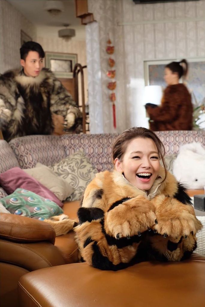 仲有工作人員充當攝影師幫阿蟹影靚相。