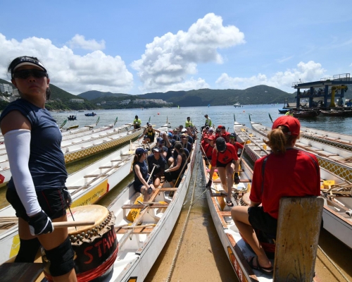 去年端午節在6月7日,今年端午節是6月25日。
