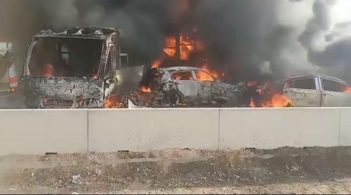埃及北部高速公路多車連環相撞，釀32人死亡63人受傷。新華社