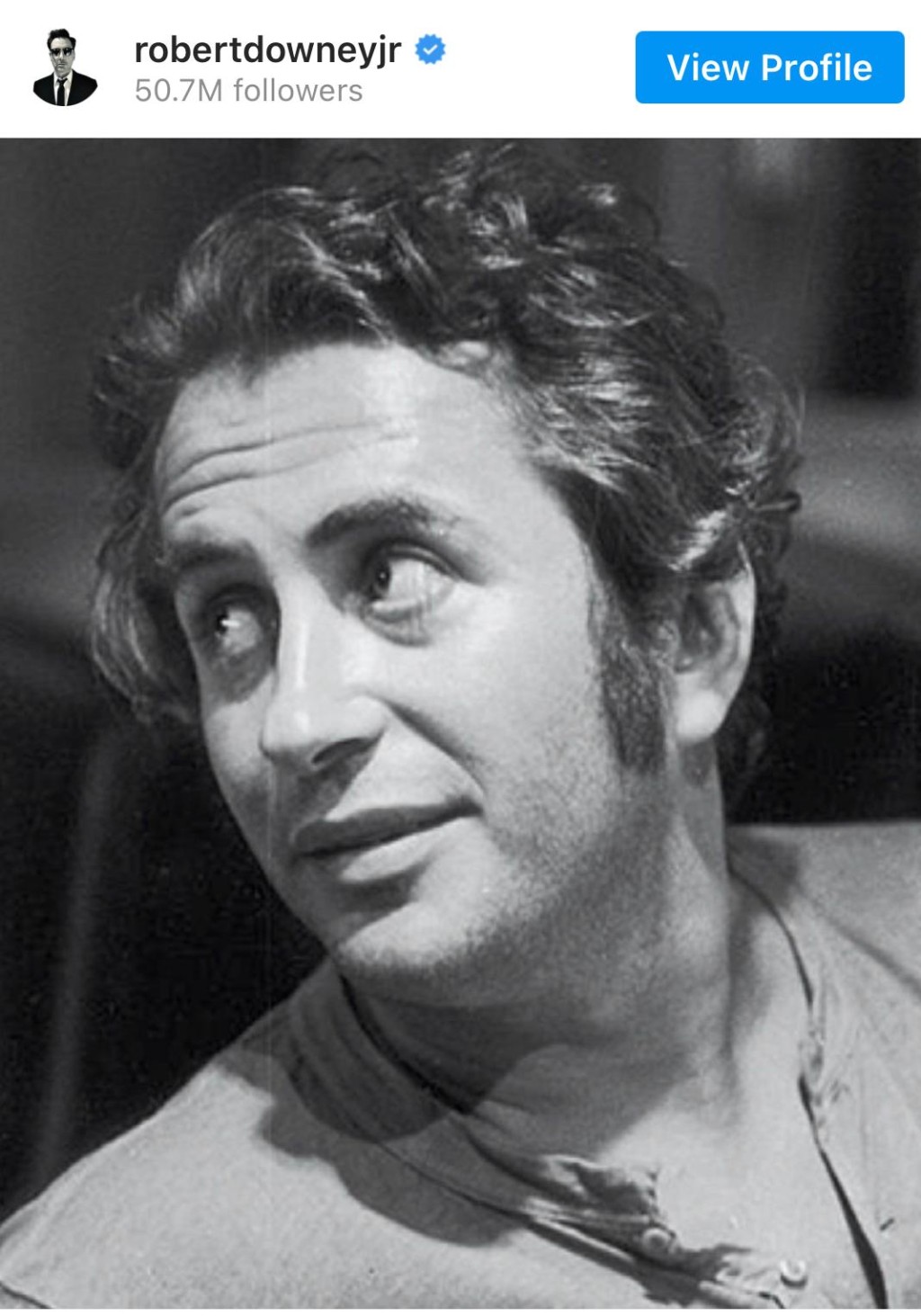 羅拔唐尼昨日公布父親Robert Downey Sr.病逝。