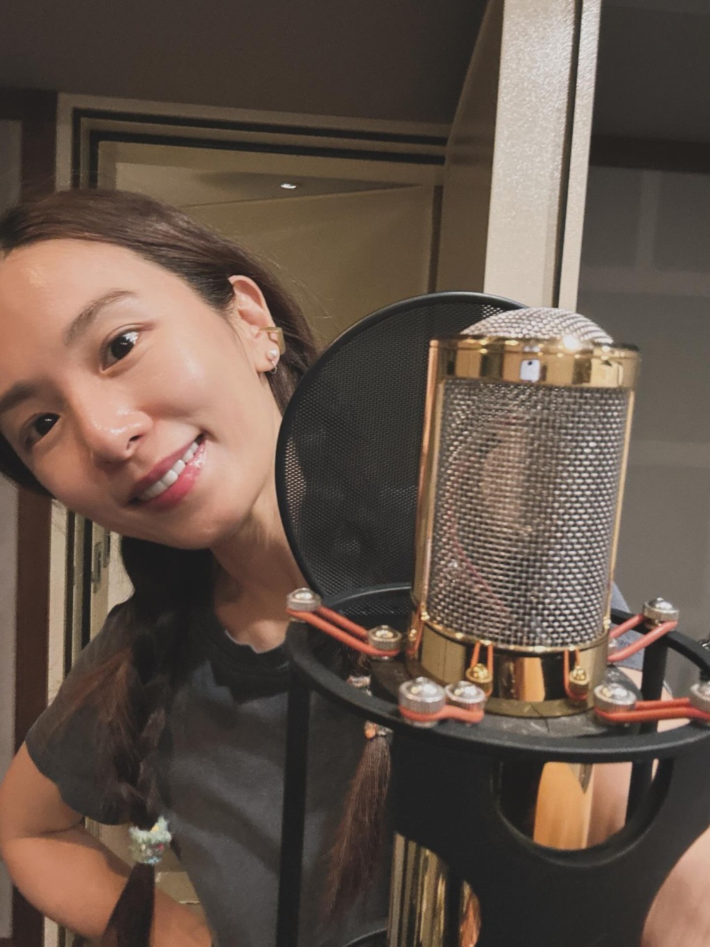 不少網民希望主辦方效法近日台灣金曲歌后Hebe田馥甄年底的台北小巨蛋演唱會的購票方式,實施「抽籤+實名制」。 不少網民希望主辦方效法近日台灣金曲歌后Hebe田馥甄年底的台北小巨蛋演唱會的購票方式,實施「抽籤+實名制」。
