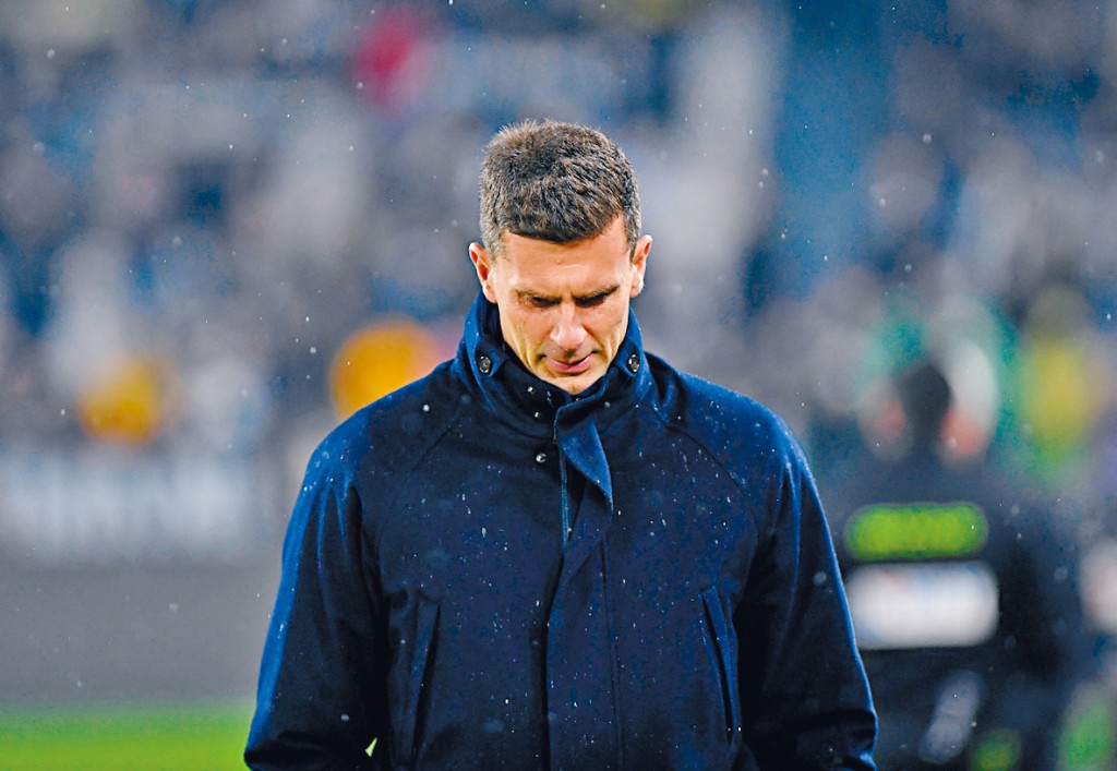 據報堤亞高莫達曾被體育總監當面羞辱。