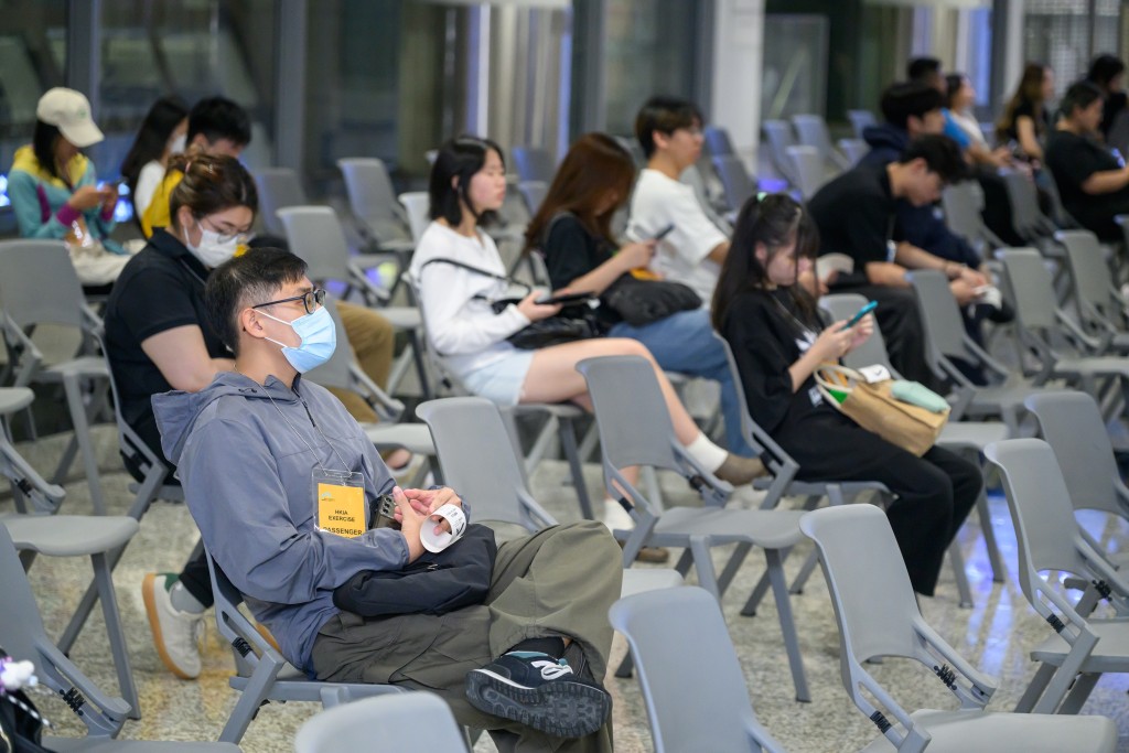客運大樓設旅客等候區供旅客休息。機場提供圖片 客運大樓設旅客等候區供旅客休息。機場提供圖片