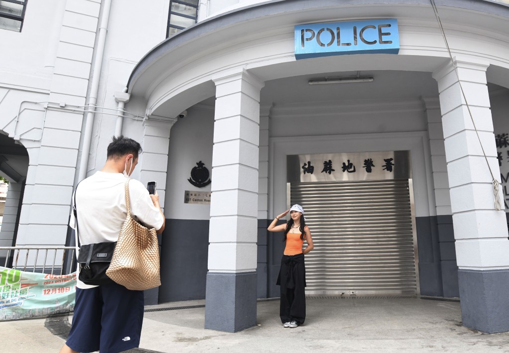 卓永興認為開放舊油麻地警署,遊客會有新體驗。資料圖片 卓永興認為開放舊油麻地警署,遊客會有新體驗。資料圖片