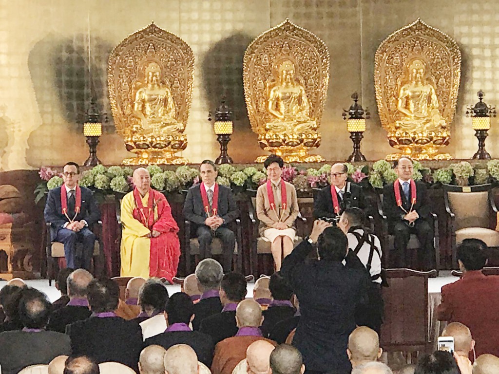 李嘉誠出席慈山寺慶祝開光典禮暨慈山寺佛教藝術博物館啟用儀式。