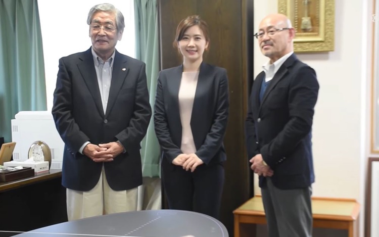 校方望她跟學生分享到世界各地比賽經驗。