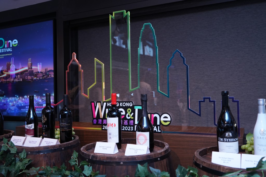 「香港美酒佳肴巡礼」（Wine & Dine）等盛事，皆与酒精类饮品有关。（资料图片）