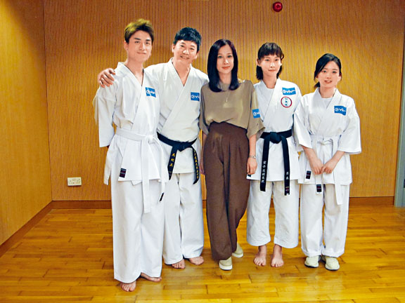 歐錦棠主動邀請文頌嫻復出合作新劇。