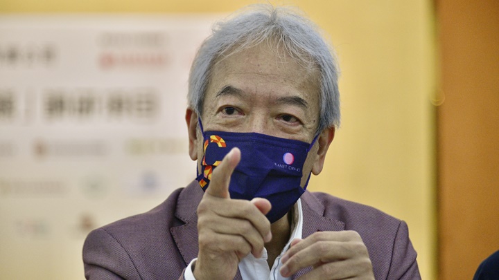 黃家和指放寬食肆營業時間限制對業界提振作用不大。資料圖片