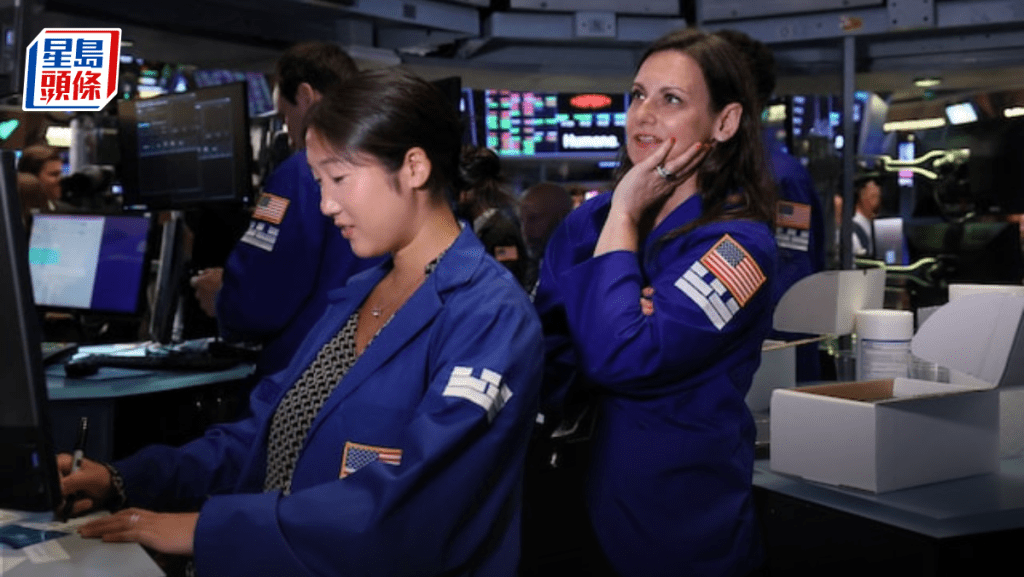 美國就業市場好轉 道指初段升300點試頂 標指叩7000關 Nvidia及Tesla升2%