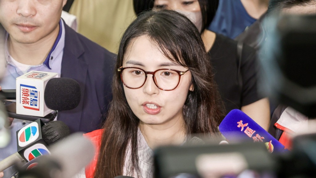 葉柳青指員工早於5月員工「已聞到味」,預料公司遅早「爆煲」。 資料圖片 葉柳青指員工早於5月員工「已聞到味」,預料公司遅早「爆煲」。 資料圖片