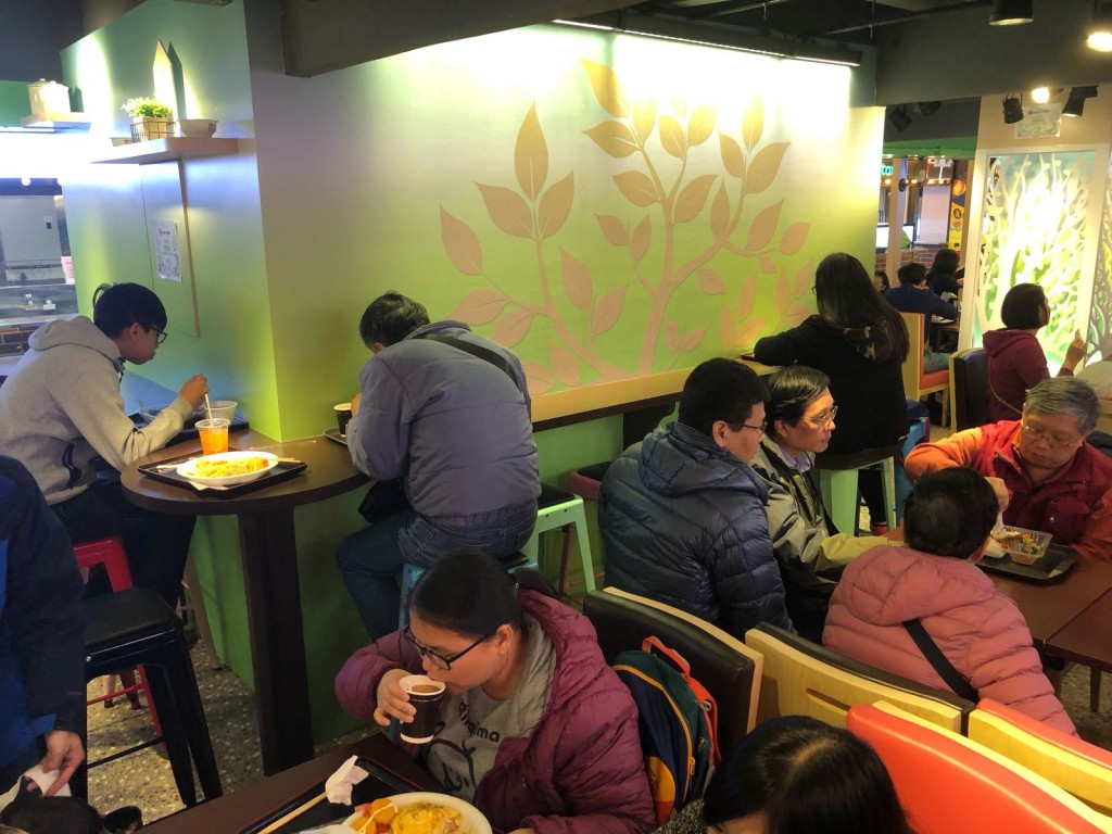 部分商鋪業主因私人理由沒有加入聯租。 (圖綠色的鋪位)。