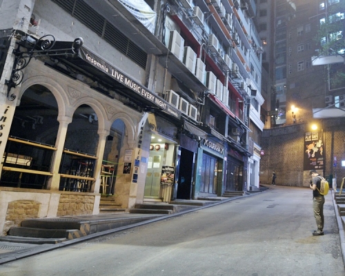 Insomnia群組染疫樂手的59歲妻子初步確診。資料圖片