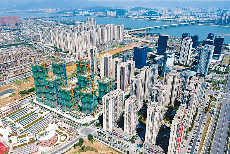 今年不少財困的內房企業,尋求將債務展期。