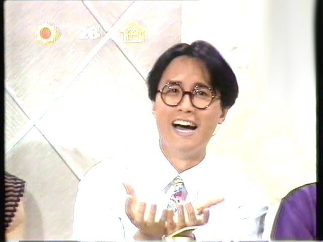 两年后，黄子华联同邓梓峰和洪朝丰为亚视清谈节目《晨早直播室》担任主持。
