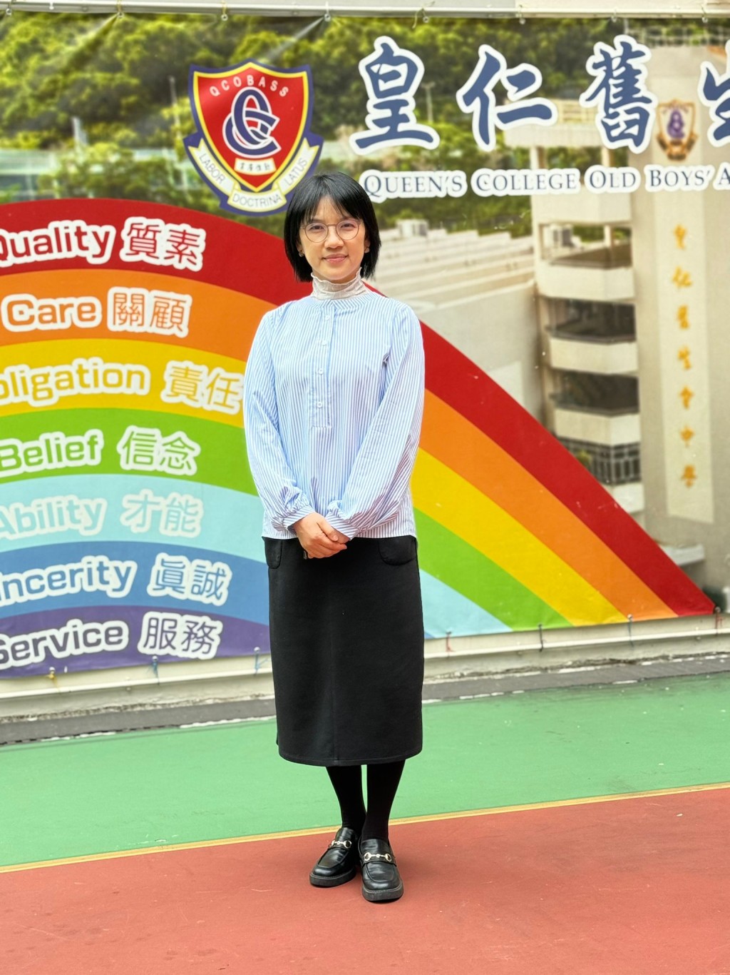 由皇仁舊生會中學副校長兼生物科老師魏碧蓮，講解生物科的溫習技巧。（圖片由受訪者提供）